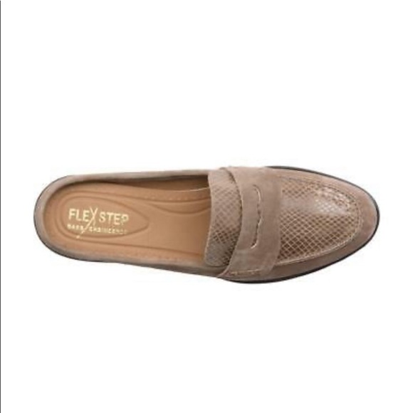Bass  Flex Step Women's Nicole Taupe Mule Loafer - Picture 2 of 13